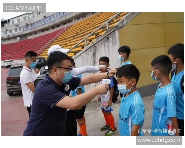 足球明星薄荷糖的魅力揭秘与健康益处分析